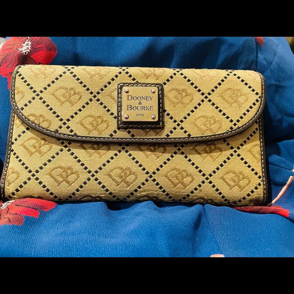 Dooney and Bourke Wallet